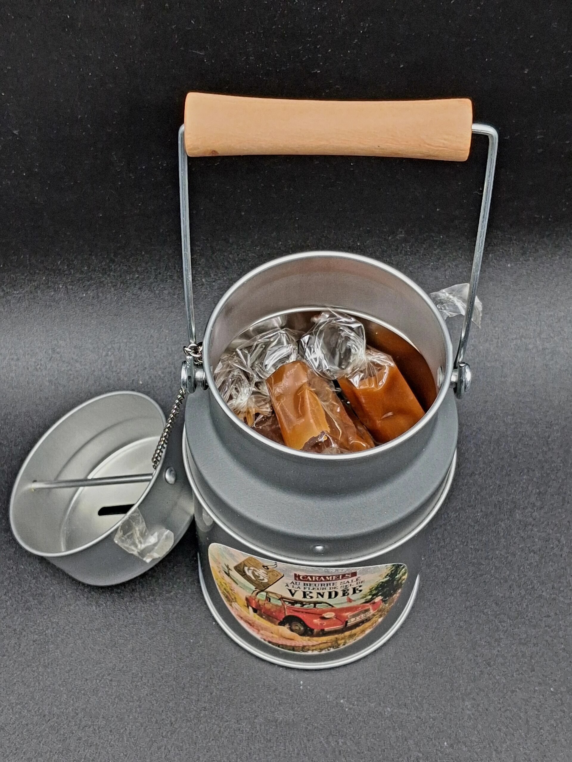 Caramels dans un pot à lait – Image 4